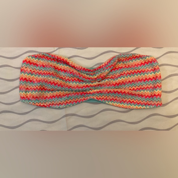 PINK Victoria’s Secret Colorful Print Style Lace Bandeau Size Medium - Picture 2 of 7